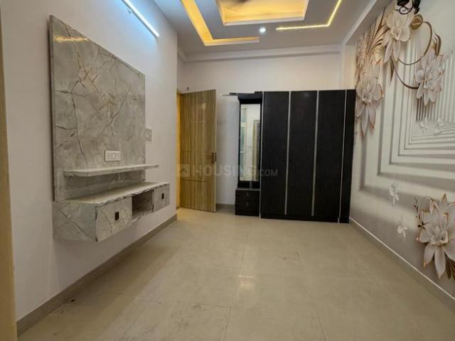 2 BHK Apartment in Vaishali for rent Ghaziabad. The reference number is 20475374