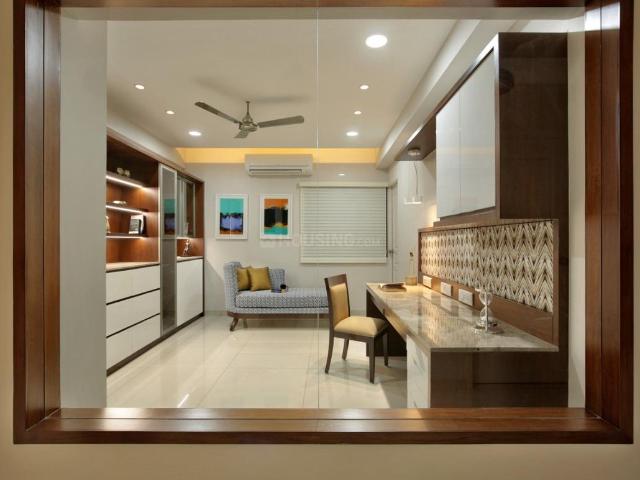 2 BHK Apartment in Vaishali for rent Ghaziabad. The reference number is 20770315