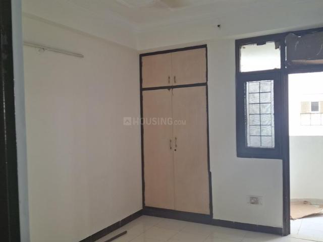 2 BHK Apartment in Vaishali for rent Ghaziabad. The reference number is 20840184