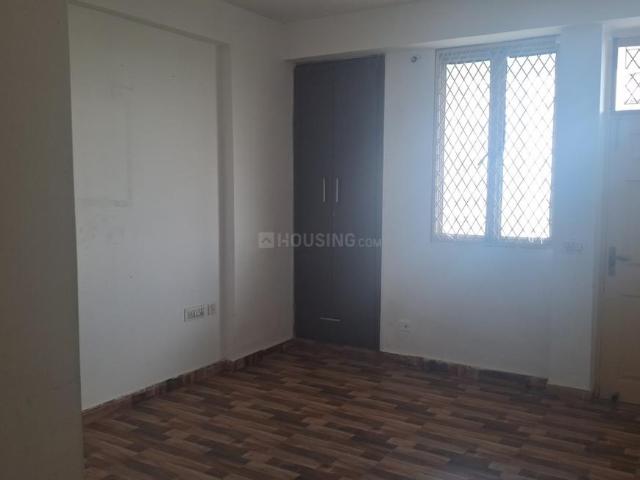2 BHK Apartment in Vaishali for rent Ghaziabad. The reference number is 21044424