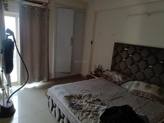 2 BHK Apartment in Vaishali for rent Ghaziabad. The reference number is 21307618