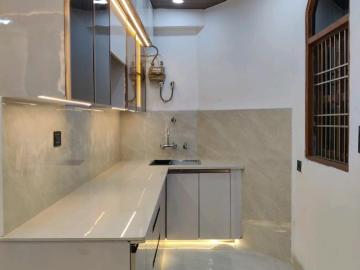 Ramprastha Society - Lift, Equipped kitchen