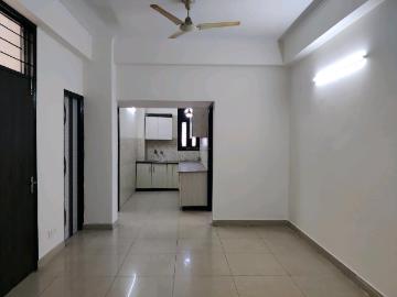 2 BHK Apartment in Vaishali for resale Ghaziabad. The reference number is 18908051