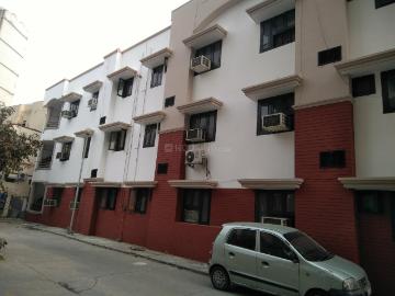 2 BHK Apartment in Vaishali for resale Ghaziabad. The reference number is 19755234