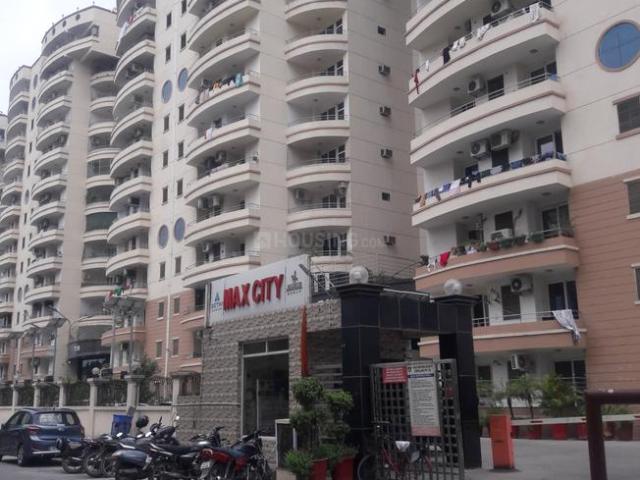 2 BHK Apartment in Vaishali for resale Ghaziabad. The reference number is 20896298