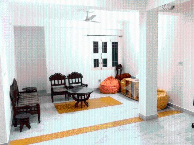 2 BHK Apartment in Vaishali Nagar for rent Jaipur. The reference number is 20725314