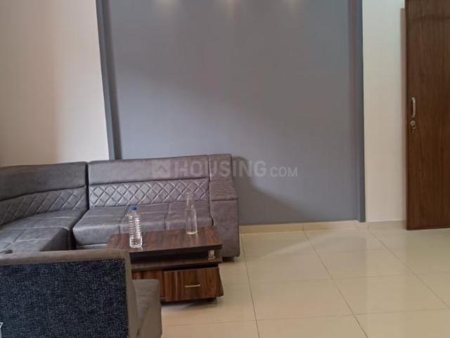 2 BHK Apartment in Vaishno Devi Circle for rent Ahmedabad. The reference number is 19474678