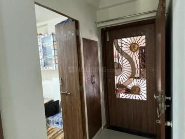 2 BHK Apartment in Vaishno Devi Circle for rent Ahmedabad. The reference number is 19919108