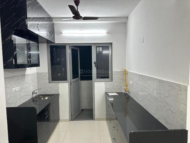 2 BHK Apartment in Vaishno Devi Circle for rent Ahmedabad. The reference number is 19329082
