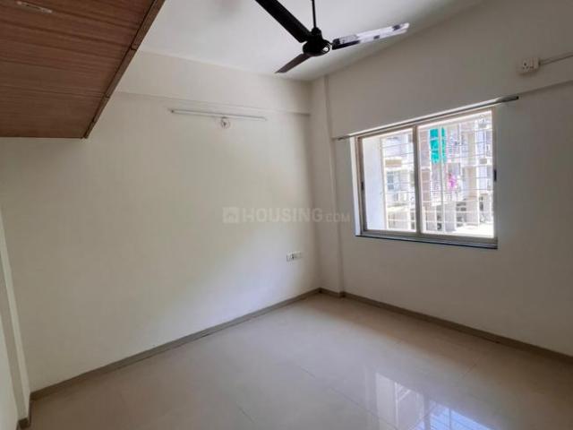 2 BHK Apartment in Vaishno Devi Circle for rent Ahmedabad. The reference number is 20415888