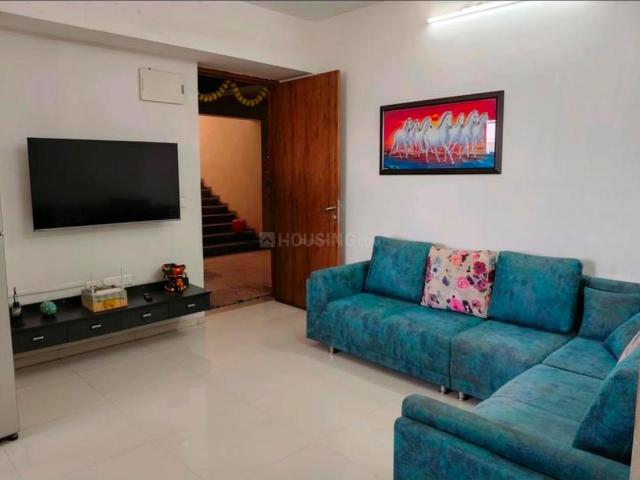 2 BHK Apartment in Vaishno Devi Circle for rent Ahmedabad. The reference number is 20434731