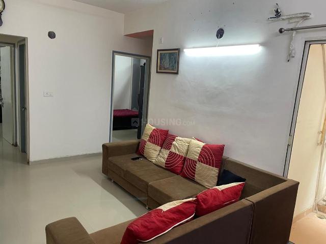 2 BHK Apartment in Vaishno Devi Circle for rent Ahmedabad. The reference number is 20618072