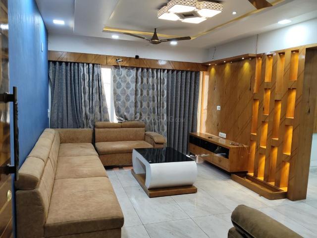2 BHK Apartment in Vaishno Devi Circle for rent Ahmedabad. The reference number is 20910891