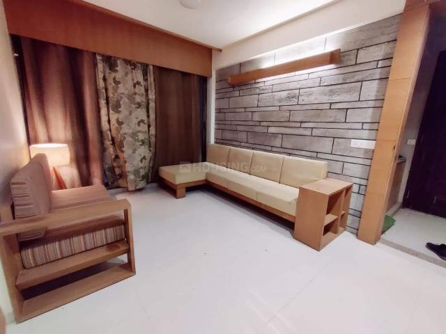 2 BHK Apartment in Vaishno Devi Circle for rent Ahmedabad. The reference number is 20121532