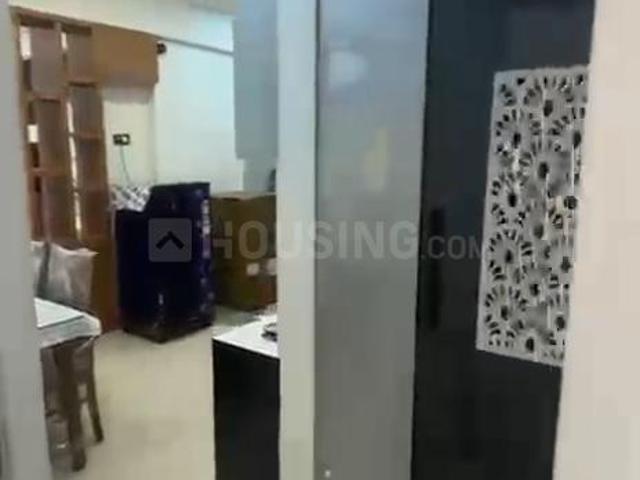 2 BHK Apartment in Vaishno Devi Circle for rent Ahmedabad. The reference number is 21293967