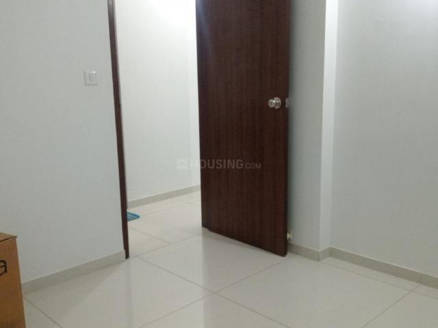 2 BHK Apartment in Vaishno Devi Circle for resale Ahmedabad. The reference number is 19068298