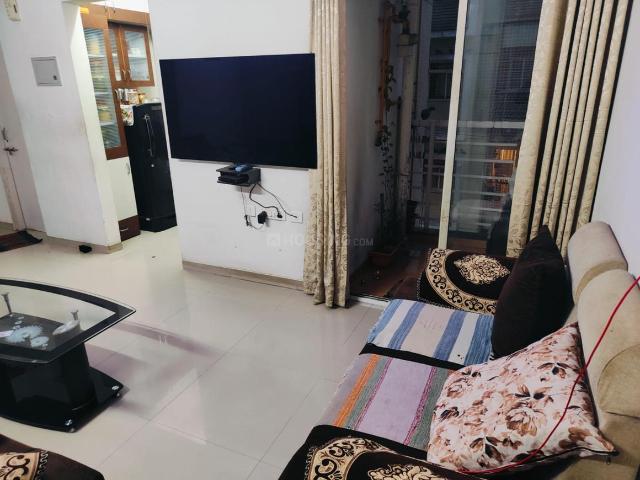 2 BHK Apartment in Vaishno Devi Circle for resale Ahmedabad. The reference number is 20008258