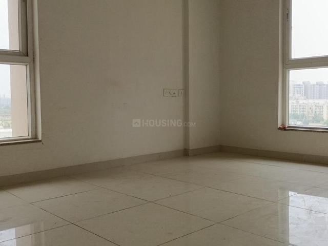 2 BHK Apartment in Vaishno Devi Circle for resale Ahmedabad. The reference number is 20849180