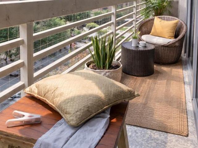 2 BHK Apartment in Vaishno Devi Circle for resale Ahmedabad. The reference number is 20965831