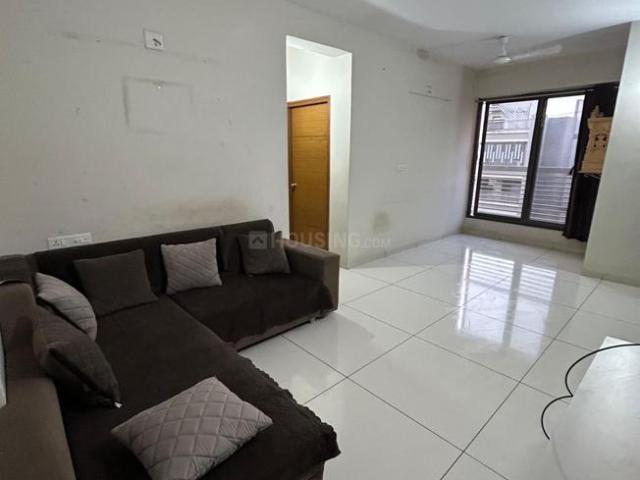 2 BHK Apartment in Vaishno Devi Circle for resale Ahmedabad. The reference number is 21367666