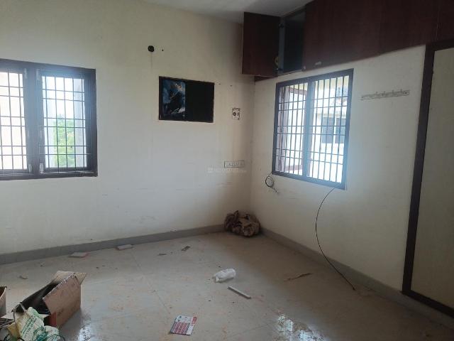 2 BHK Apartment in Valasaravakkam for rent Chennai. The reference number is 20852028