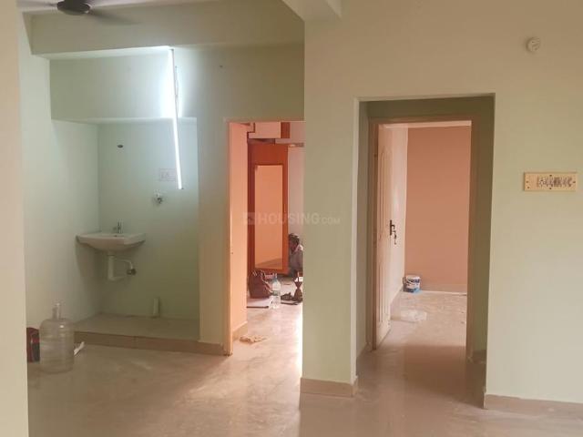 2 BHK Apartment in Valasaravakkam for rent Chennai. The reference number is 21346093