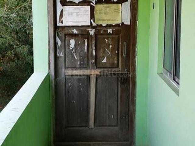 2 BHK Apartment in Valasaravakkam for resale Chennai. The reference number is 21010405