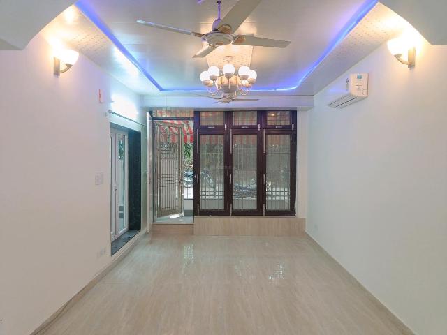 2 BHK Apartment in Vasant Kunj for rent New Delhi. The reference number is 18895864