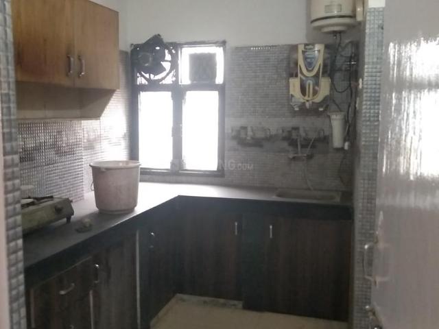 2 BHK Apartment in Vasant Kunj for rent New Delhi. The reference number is 19081755