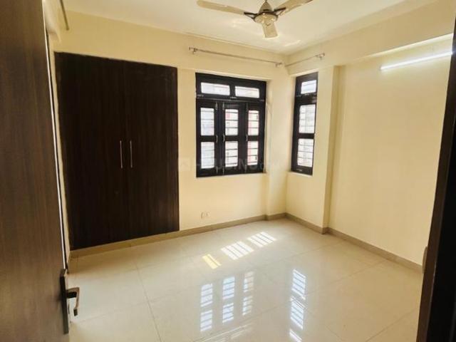 2 BHK Apartment in Vasant Kunj for rent New Delhi. The reference number is 19560737