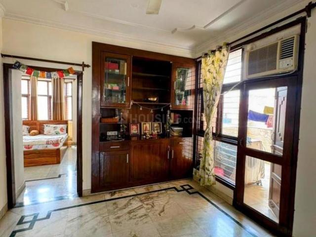 2 BHK Apartment in Vasant Kunj for rent New Delhi. The reference number is 19875242