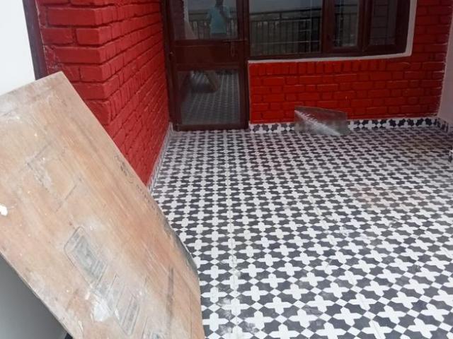 2 BHK Apartment in Vasant Kunj for rent New Delhi. The reference number is 20771224