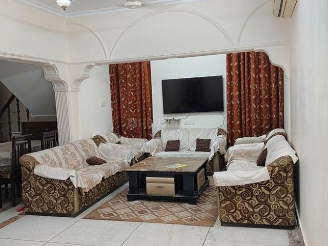 2 BHK Apartment in Vasant Kunj for rent New Delhi. The reference number is 21199741