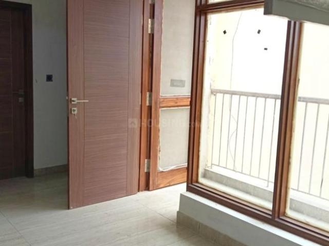 2 BHK Apartment in Vasant Kunj for rent New Delhi. The reference number is 21202116