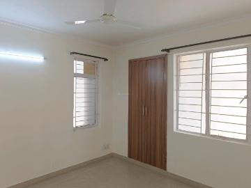 2 BHK Apartment in Vasant Kunj for resale New Delhi. The reference number is 19327446