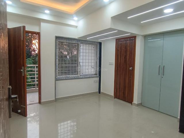 2 BHK Apartment in Vasant Kunj for resale New Delhi. The reference number is 20569045