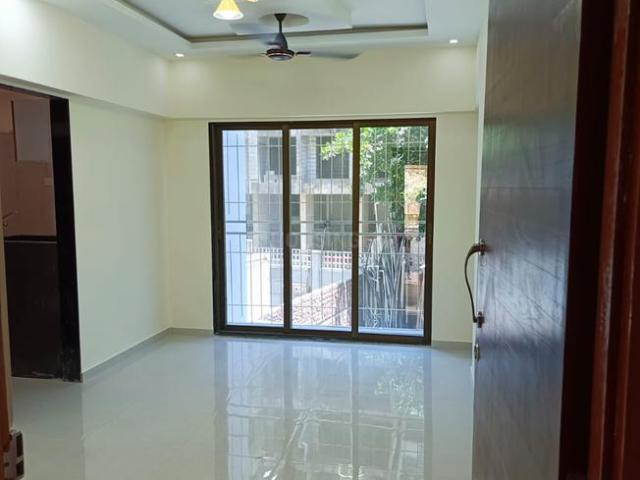 2 BHK Apartment in Vasai East for resale Vasai. The reference number is 17353373