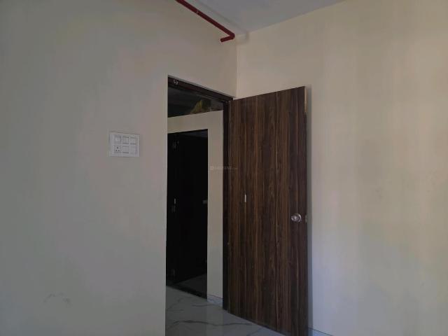 2 BHK Apartment in Vasai East for resale Vasai. The reference number is 19703761