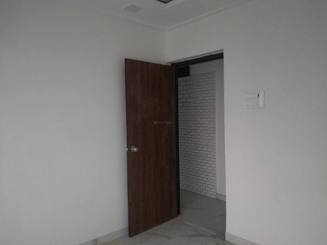 2 BHK Apartment in Vasai East for resale Vasai. The reference number is 19718668