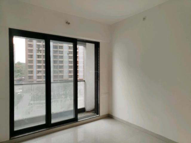 2 BHK Apartment in Vasai East for resale Vasai. The reference number is 19744579
