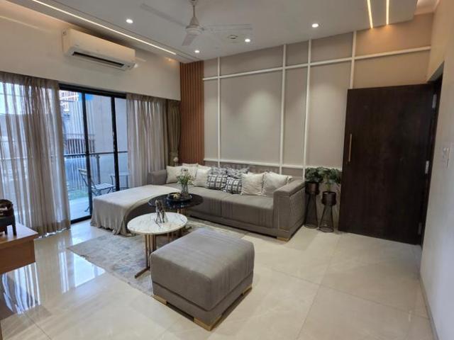 2 BHK Apartment in Vasai East for resale Vasai. The reference number is 19941466