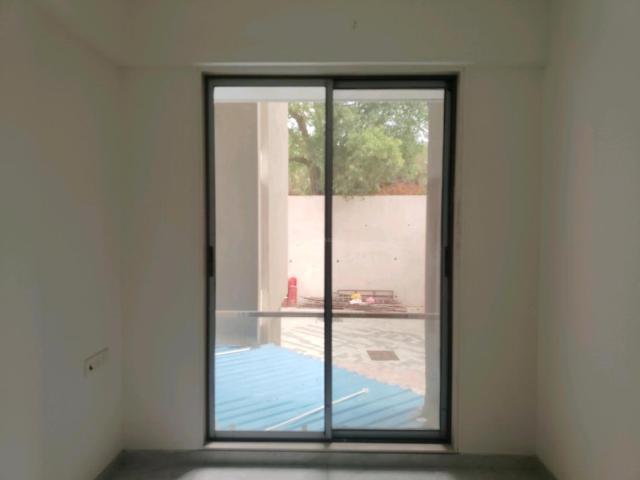 2 BHK Apartment in Vasai East for resale Vasai. The reference number is 20528592