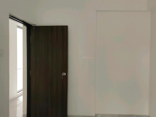 2 BHK Apartment in Vasai East for resale Vasai. The reference number is 20537668