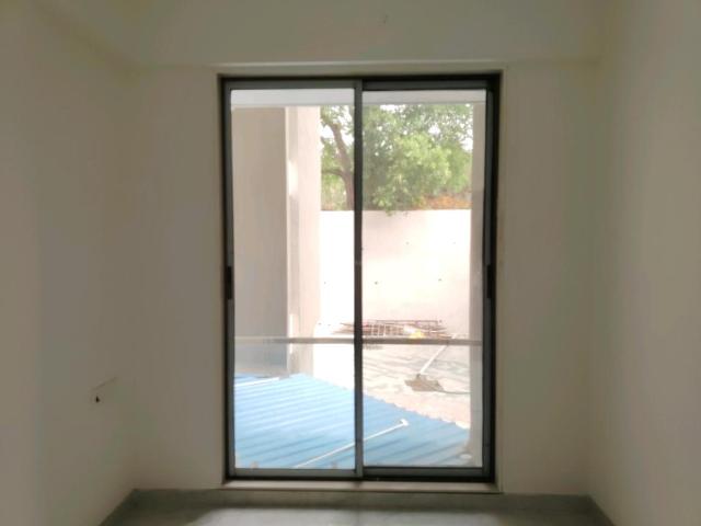 2 BHK Apartment in Vasai East for resale Vasai. The reference number is 20537709