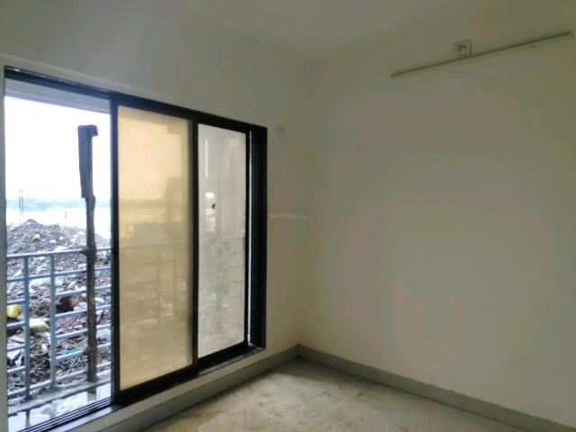 2 BHK Apartment in Vasai East for resale Vasai. The reference number is 20622977