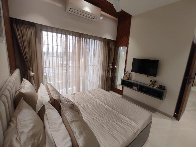 2 BHK Apartment in Vasai East for resale Vasai. The reference number is 21229708