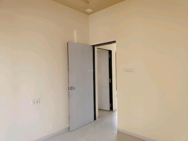 2 BHK Apartment in Vasai West for resale Vasai. The reference number is 19584215