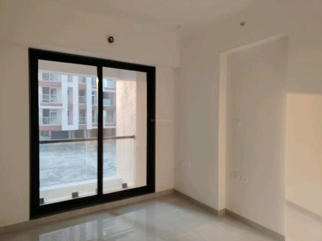 2 BHK Apartment in Vasai West for resale Vasai. The reference number is 19590169