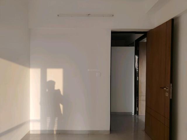 2 BHK Apartment in Vasai West for resale Vasai. The reference number is 19795670