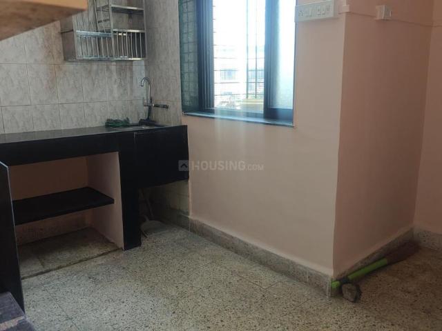 2 BHK Apartment in Vashi for rent Navi Mumbai. The reference number is 18993290